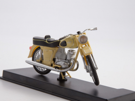Macheta motocicleta ruseasca IJ-Planeta 2, scara 1:24 [3]