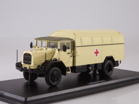 Macheta ambulanta MAN 630, scara 1:43