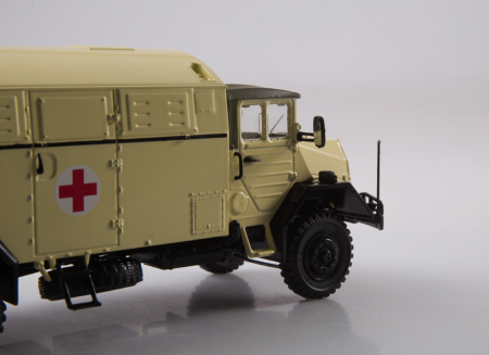 Macheta ambulanta MAN 630, scara 1:43 [3]