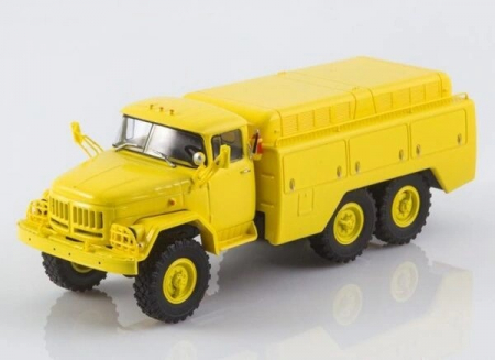 Machete vehicule militare - Macheta auto camion demaror avioane APA-50M (Zil 131), scara 1:43