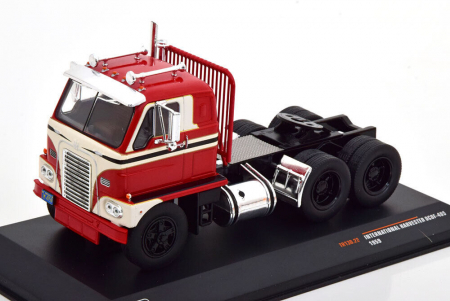 Machete camioane - Macheta auto cap tractor International Harvester DCOF405, scara 1:43