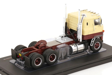 Macheta auto cap tractor International Transtar COE, scara 1:43 [1]