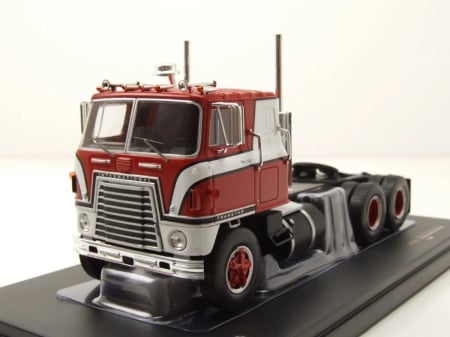 Machete camioane - Macheta auto cap tractor International Transtar COE, scara 1:43