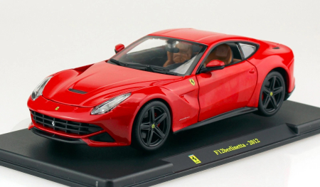 Machete autoturisme moderne - Macheta auto Ferrari F12 Berlinetta 2012, scara 1:24