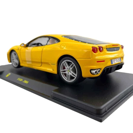 Macheta auto Ferrari F430 2004, scara 1:24 [1]