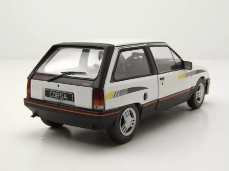Macheta auto Opel Corsa A SR, scara 1:24 [1]