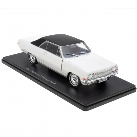 Machete autoturisme - Macheta auto Opel Diplomat A Coupe, scara 1:24