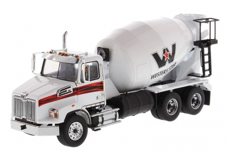Machete betoniere si pompe de beton - Macheta autobetoniera Western Star 4700SB, scara 1:50