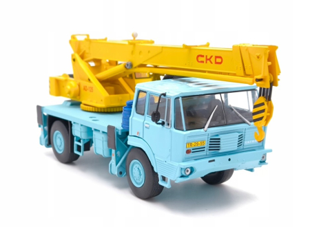 Macheta automacara Tatra 813 4x4 AD125, scara 1:43