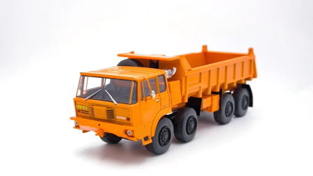 Machete basculante - Macheta basculanta Tatra 813 S1 8x8, scara 1:43