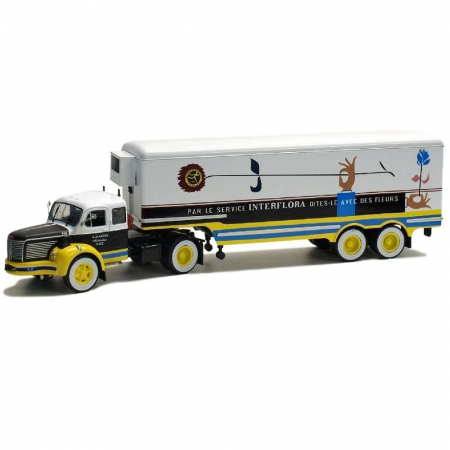 Machete camioane - Macheta camion Berliet TLR 10M cu semiremorca frigorifica, scara 1:43