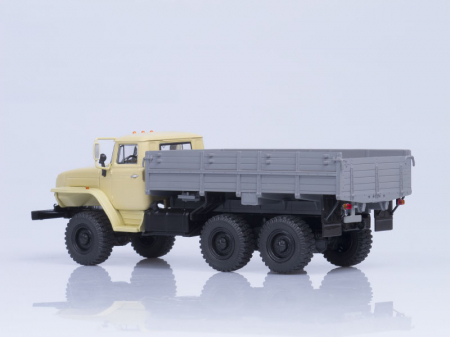Macheta camion Ural 43202-31, scara 1:43 [3]