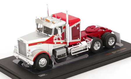 Machete camioane - Macheta cap tractor Freightliner FLC 120 64T, scara 1:43