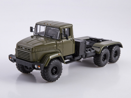 Machete vehicule militare - Macheta cap tractor Kraz 6446, scara 1:43
