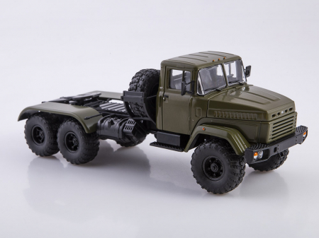 Macheta cap tractor Kraz 6446, scara 1:43 [1]