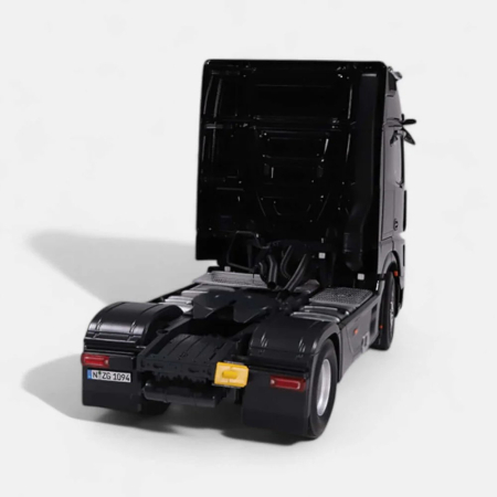 Macheta cap tractor Mercedes Benz Actros L, scara 1:18 [3]