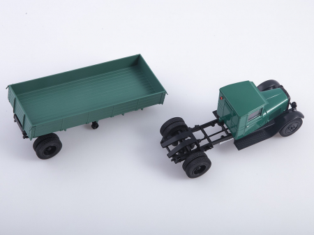 Macheta cap tractor Zis-10 cu semiremorca, scara 1:43 [5]