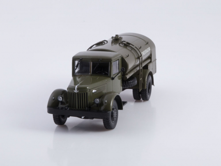 Machete cisterne - Macheta cisterna TZ-200 pe sasiu MAZ-200, scara 1:43