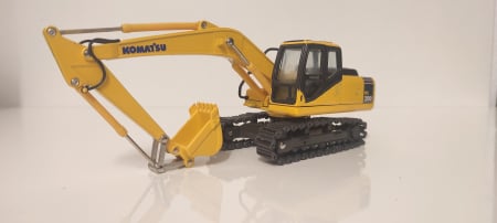Macheta excavator Komatsu PC 200-7, scara 1:43 [3]
