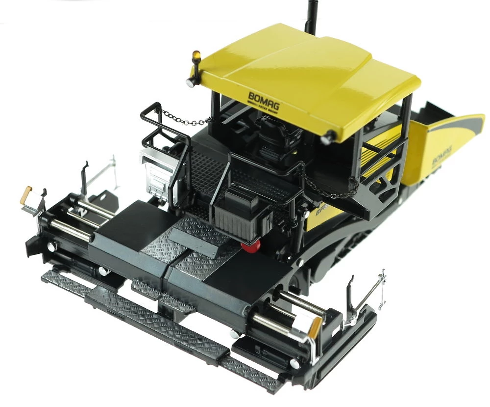 Macheta finisor asfalt Bomag BF800C, scara 1:50 [3]