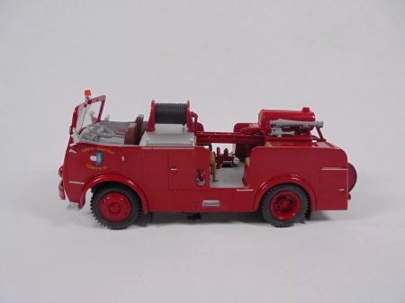 Macheta masina pompieri Berliet GLA PS, scara 1:43 [1]