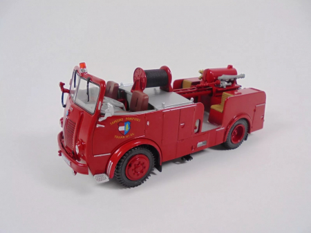 Machete autoturisme - Macheta masina pompieri Berliet GLA PS, scara 1:43