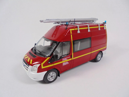 Machete autoturisme - Macheta masina pompieri Ford Transit, scara 1:43