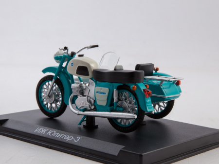 Macheta motocicleta ruseasca cu atas IJ-Jupiter 3K, scara 1:24 [1]