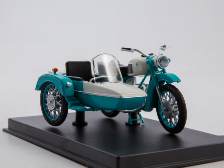 Macheta motocicleta ruseasca cu atas IJ-Jupiter 3K, scara 1:24 [3]
