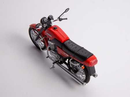 Macheta motocicleta cehoslovaca Java 350/638, scara 1:24 [11]