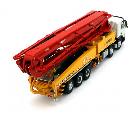 Macheta pompa de beton SANY 62M pe sasiu Volvo 10x8, scara 1:50 [4]