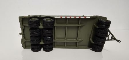 Macheta trailer P32 3 axe, scara 1:43 [3]