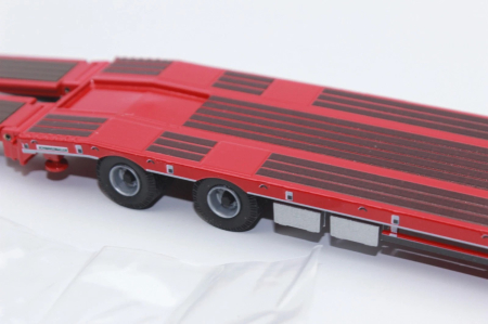 Macheta trailer Schwartzmuller, scara 1:50 [2]