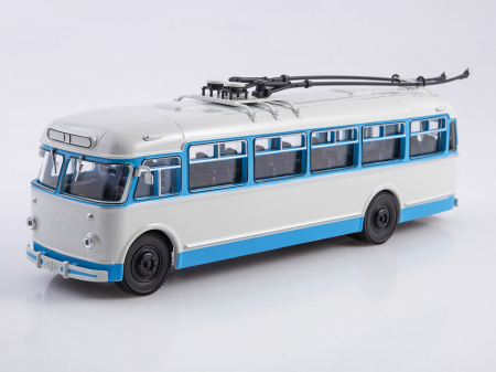 Machete autobuze - Macheta troleibuz Kiev-4 cu revista, scara 1:43