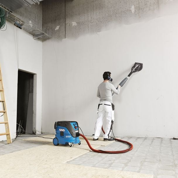 Aspirator profesional mobil, Nilfisk Attix 33, curatare automata infiniClean, alimentare 230V, capacitate 30 litri [4]