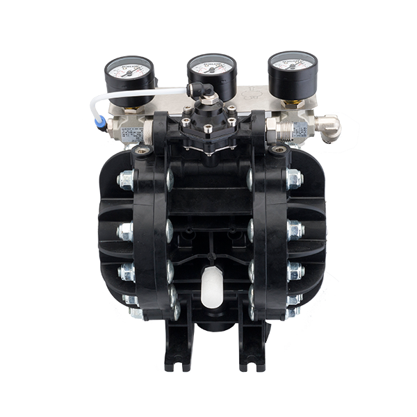 Pompa cu membrana, Binks DX70 ratio 1:1 ratio, greutate pompa - 2.2 Kg, presiune aer maxima - 7 Bar [4]