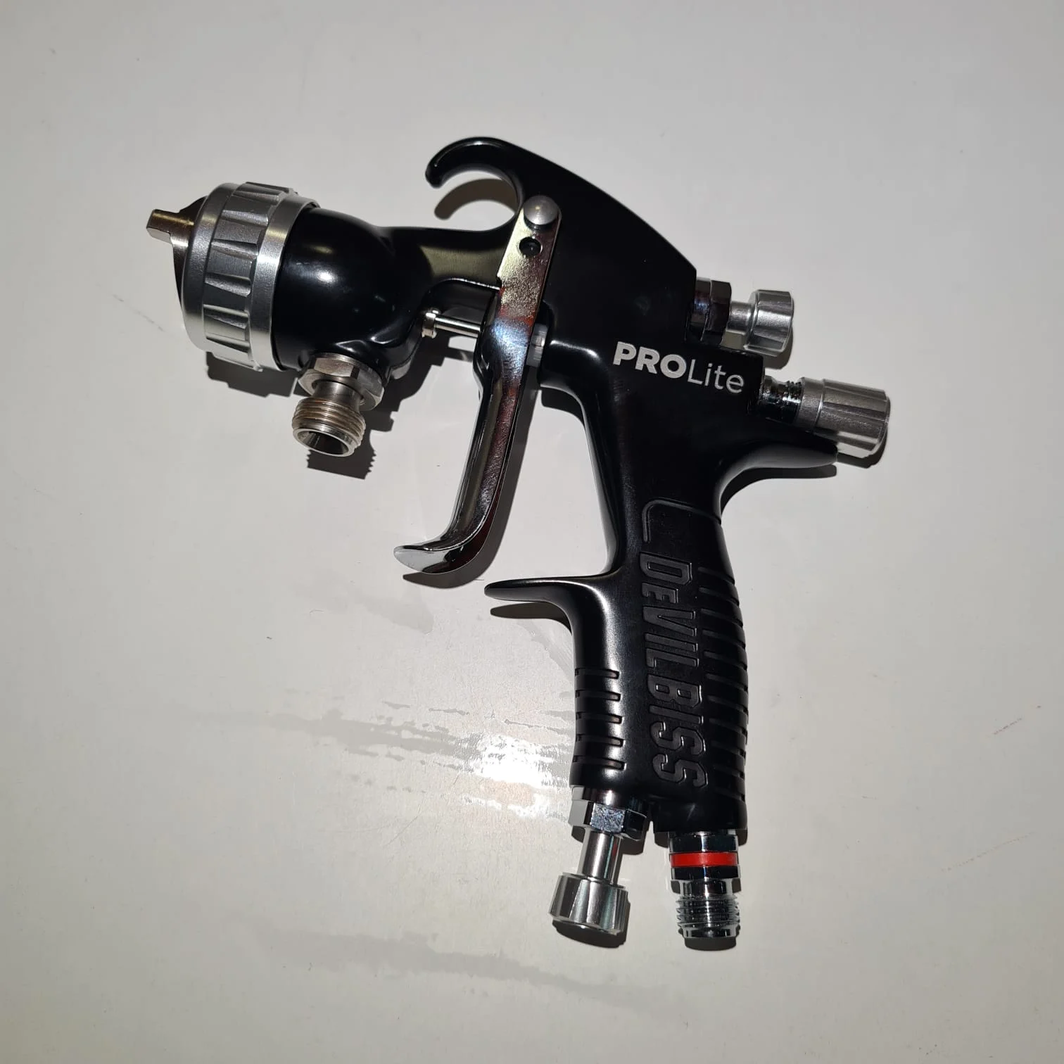 Pistol de vopsit cu prezurizare, DeVilbiss GTi Pro Lite, duza la alegere, fluture la alegere, consum aer de la de la 270 l/min [6]