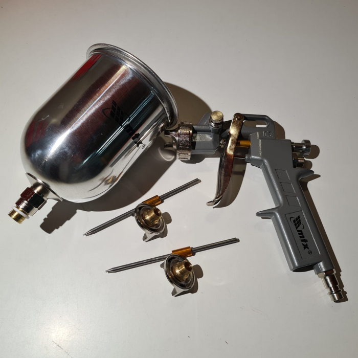 Pistol de vopsit, Matrix 573149, cana metalica 600 ml, duza 1.2, 1.5 si 1.8 mm, consum aer 75 - 230 l/min [6]