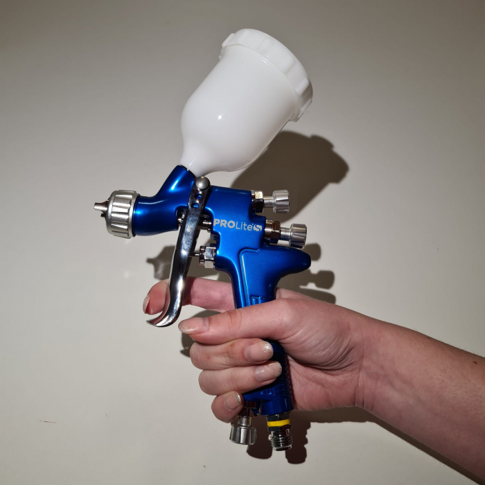 Pistol de vopsit pentru retus, DeVilbiss SRi Pro LITE Mini, cupa plastic 125 ml, duza 0.6 - 1.2 mm, consum aer 50 l/min [4]