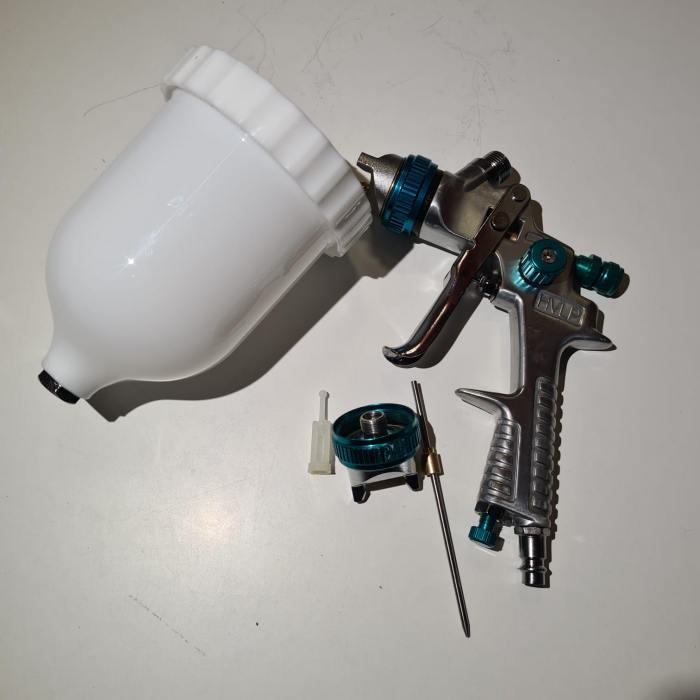 Pistol de vopsit, STELS 57360, cana plastic 600 ml, duza 1.5 mm si 1.8 mm, consum aer 160- 220 l/min [5]