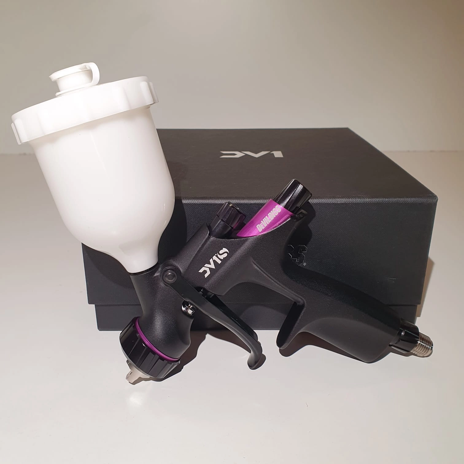 Pistol de vopsit pentru retus, DeVilbiss DV1s Smart/Spot Repair, cupa plastic 125 ml, diferite duza, consum aer 115-130 l/min [2]