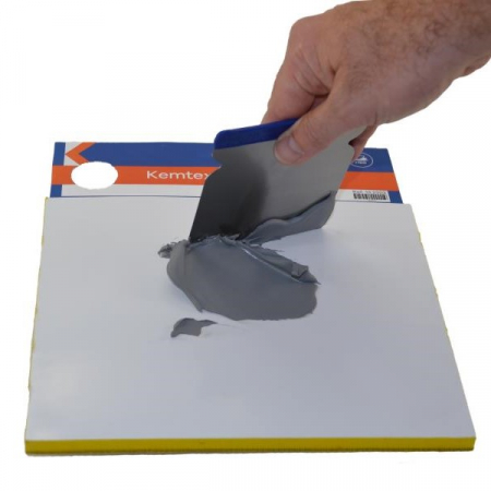 Scule speciale pentru chit - Placa pentru amestecat chit auto, Kemtex 13.2302, mixare materiale, contine 100 de coli