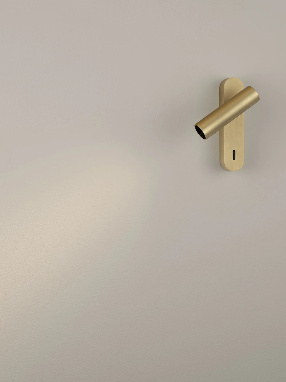 ANOUK 1 brass & black [6]