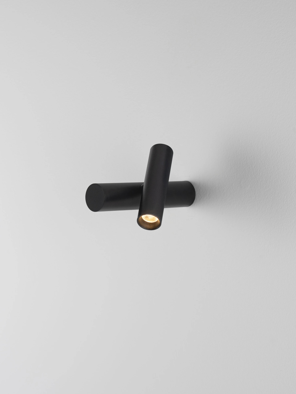 AVELO 1 black [11]