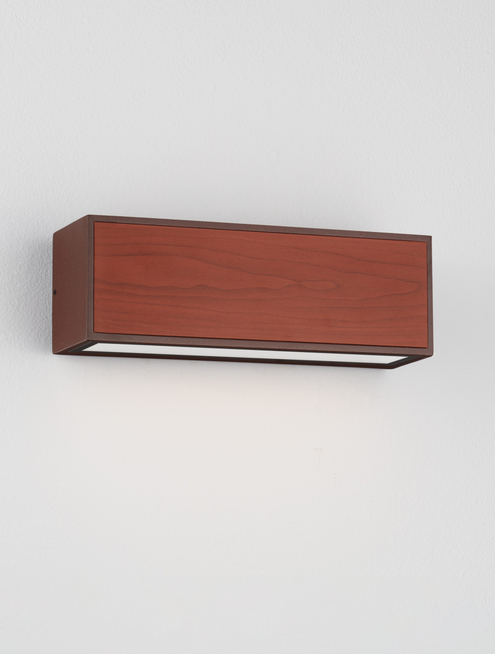 BROWN [3]