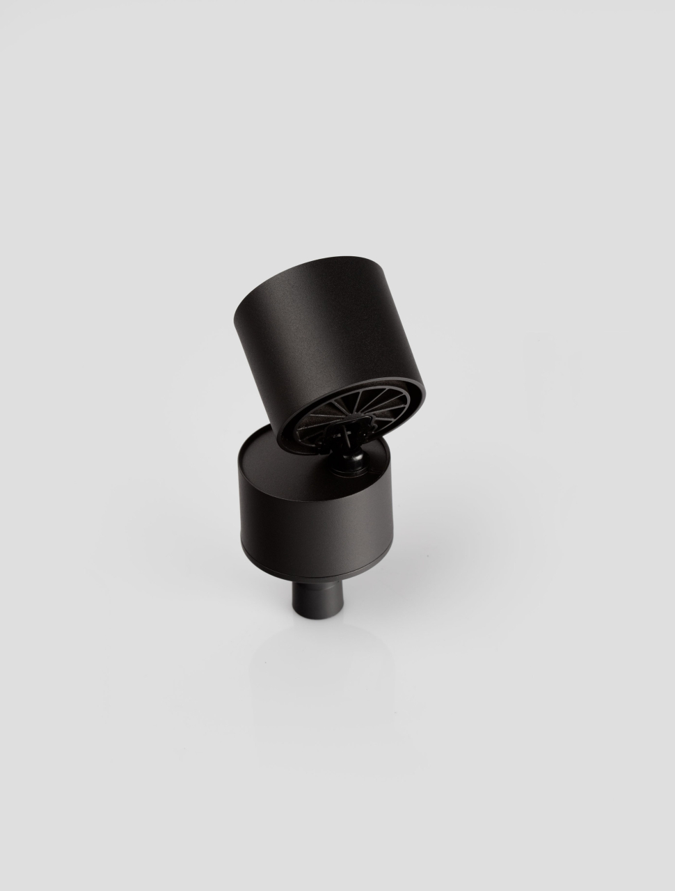 Chroma B30-12W-Triac-A36-H10.8 [4]