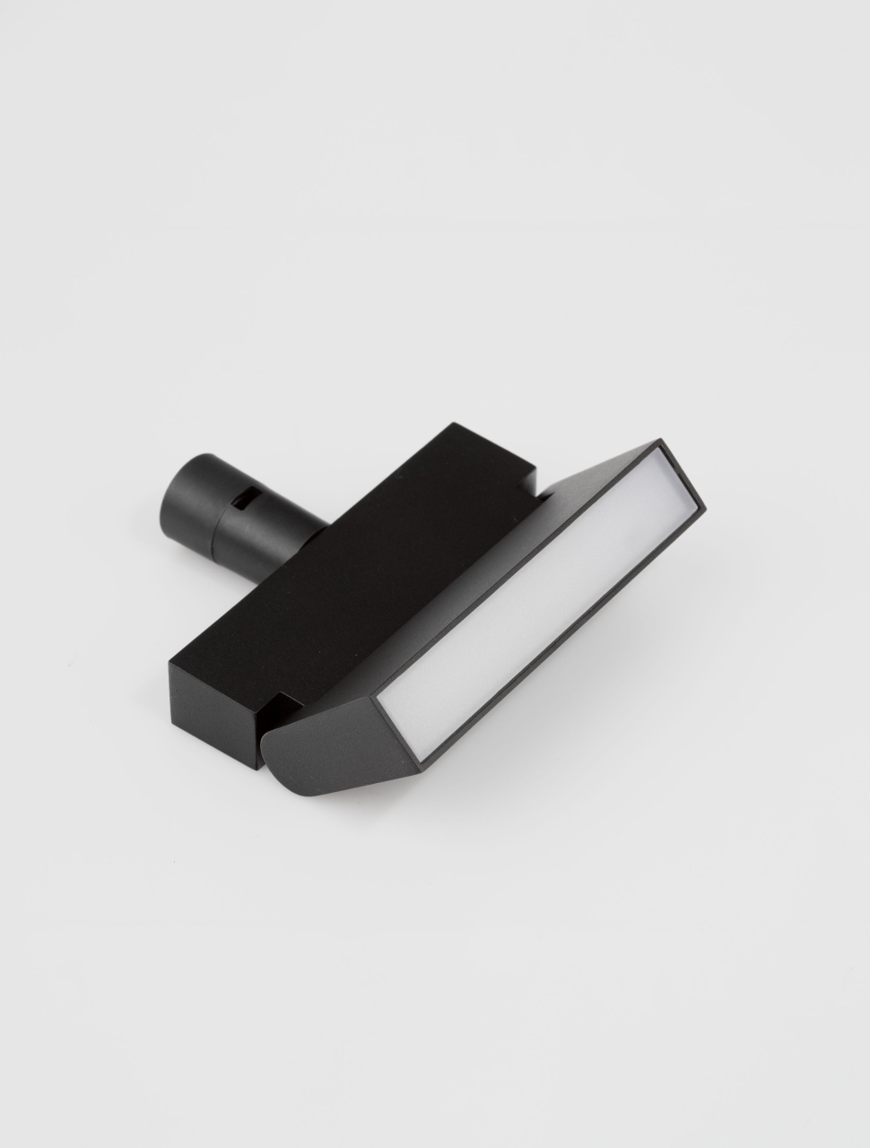 Chroma B30-7W-Triac-A100 [4]