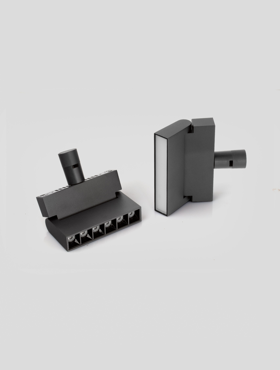 Chroma B30-7W-Triac-A36 [3]