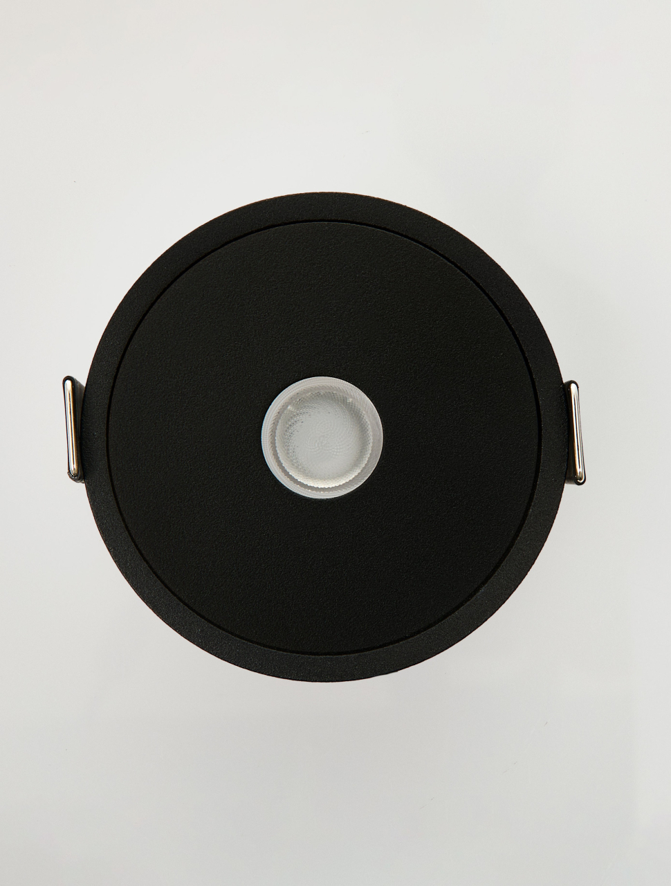 Cirrus - Pinhole B [2]