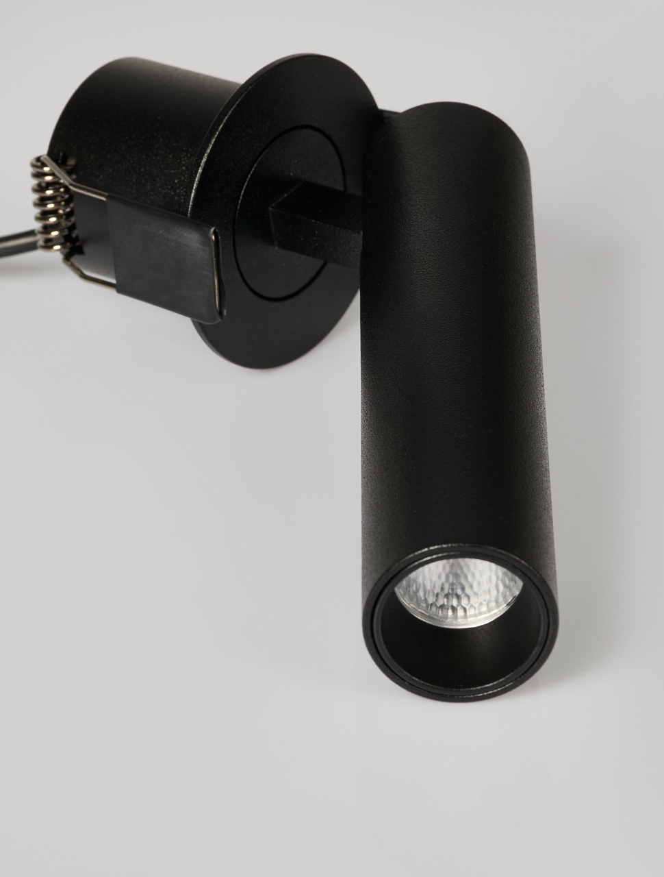 Clarity B30-6W-RC-D2.7 [3]